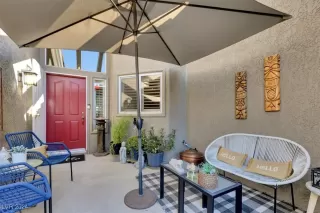 Photo #6: 2627783 Listing