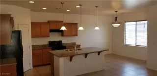 Photo #5: 2627787 Listing 