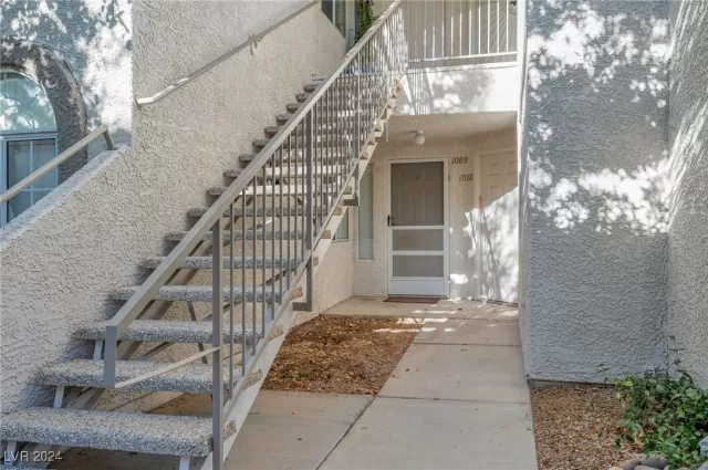 MLS: 2627854 Condo For Sale