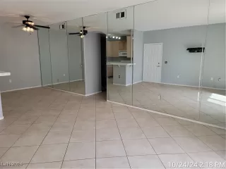 Photo #6: 2627866 Listing 