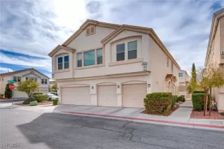 Photo #2: 2627874 Listing