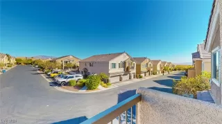 Photo #3: 2627981 Listing 