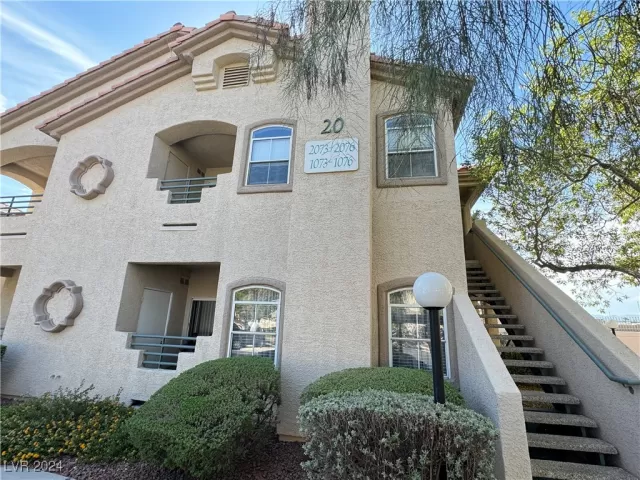 MLS: 2627996 Condo For Sale