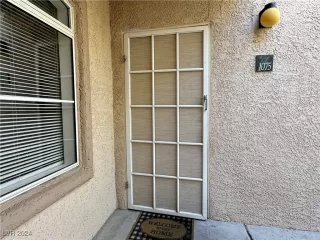 Photo #1: 2627996 Listing 