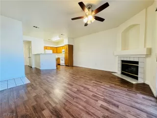 Photo #4: 2627996 Listing 