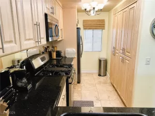 Photo #6: 2628005 Listing 
