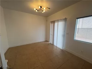 Photo #3: 2628035 Listing 