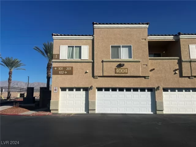 MLS: 2628036 Condo For Sale