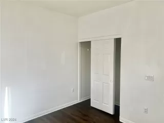 Photo #4: 2628036 Listing 