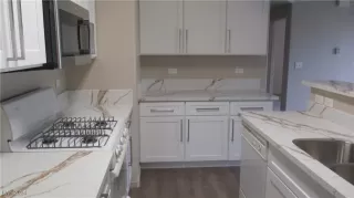Photo #4: 2628037 Listing 