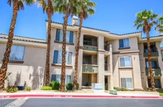 Photo #1: 2628051 Listing 