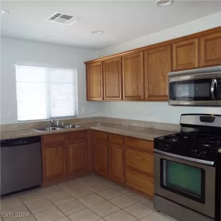 Photo #1: 2628065 Listing 