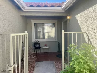 Photo #3: 2628072 Listing 