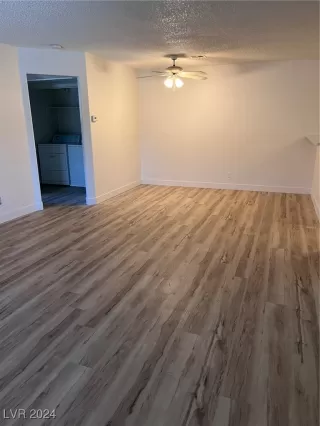 Photo #3: 2628077 Listing 