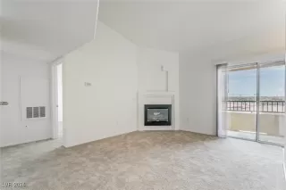 Photo #3: 2628113 Listing 