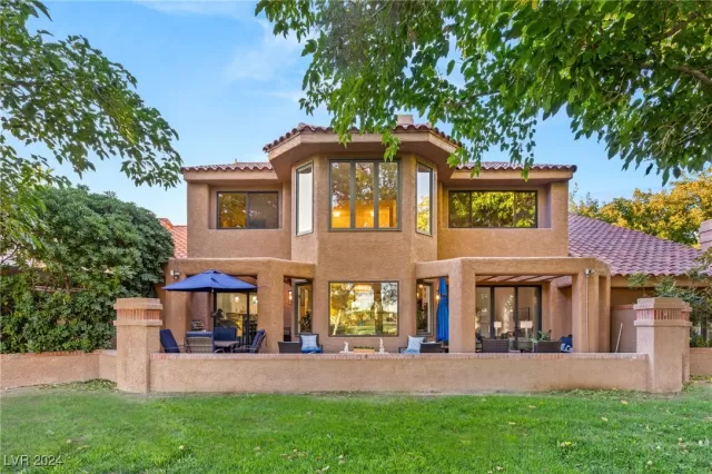 MLS: 2628117 Condo For Sale