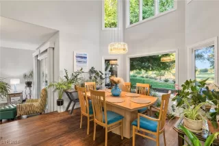 Photo #1: 2628117 Listing 