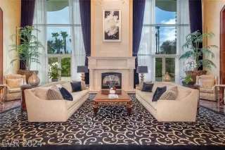 Photo #2: 2628129 Listing 