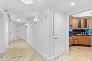 Photo #3: 2628129 Listing 