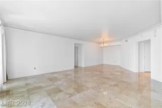 Photo #6: 2628129 Listing 