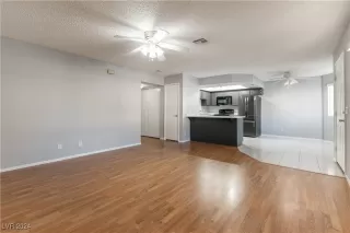 Photo #4: 2628199 Listing