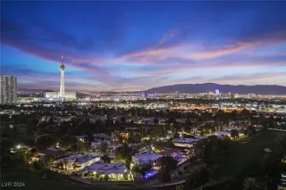 Photo #3: 2628207 Listing