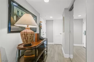 Photo #6: 2628207 Listing