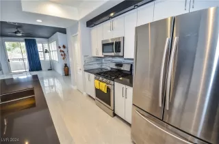 Photo #4: 2628233 Listing 