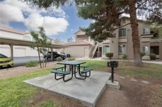 Photo #1: 2628244 Listing 