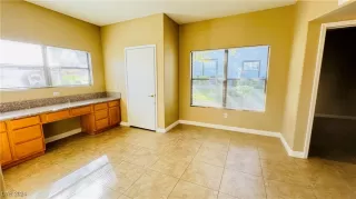 Photo #3: 2628312 Listing 