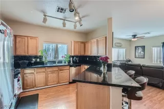 Photo #6: 2628328 Listing 