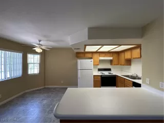 Photo #4: 2628333 Listing 