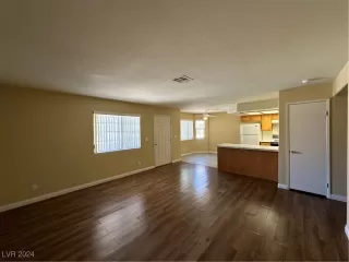 Photo #6: 2628333 Listing 