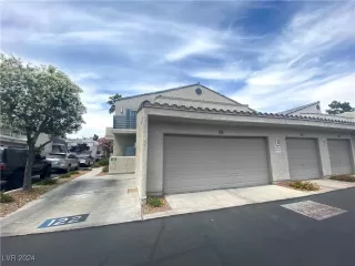 Photo #2: 2628338 Listing