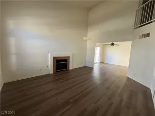 Photo #1: 2628351 Listing 