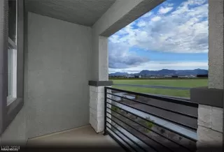 Photo #5: 2628383 Listing 