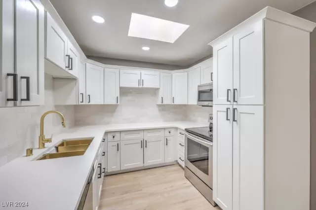 MLS: 2628397 Condo For Sale