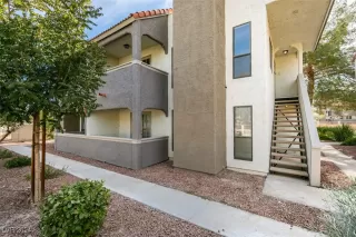 Photo #1: 2628493 Listing 