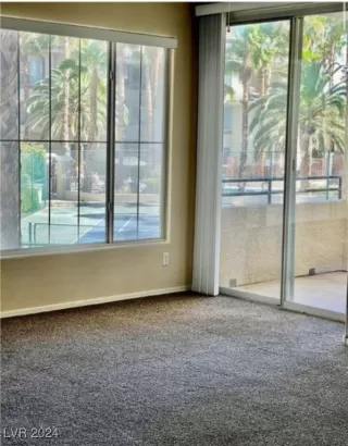 Photo #2: 2628500 Listing