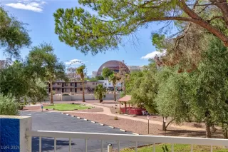 Photo #5: 2628512 Listing 