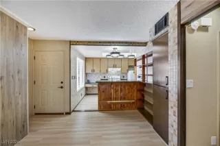 Photo #5: 2628545 Listing