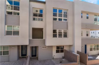 Photo #1: 2628567 Listing