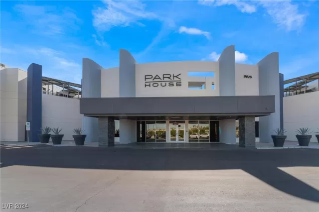 MLS: 2628573 Condo For Sale