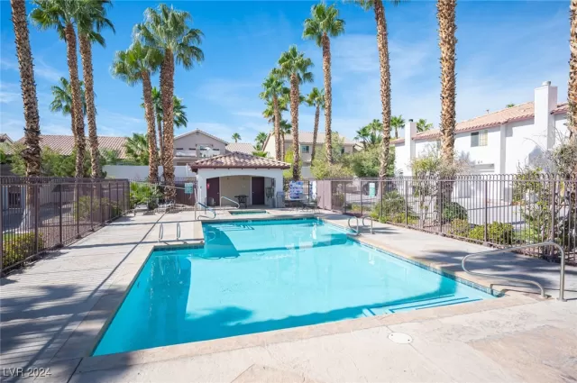 MLS: 2628575 Condo For Sale