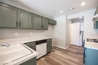 Photo #2: 2628575 Listing 