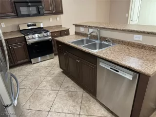 Photo #6: 2628584 Listing 