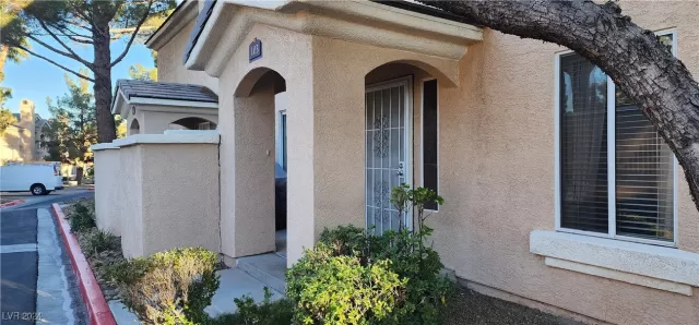 MLS: 2628585 Condo For Sale