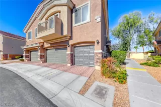 Photo #1: 2628586 Listing 