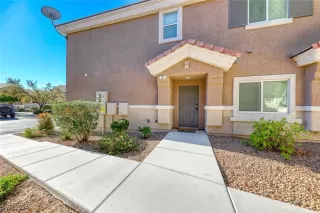 Photo #2: 2628586 Listing 