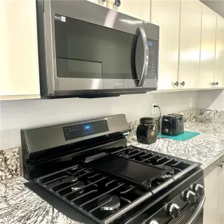 Photo #5: 2628593 Listing 